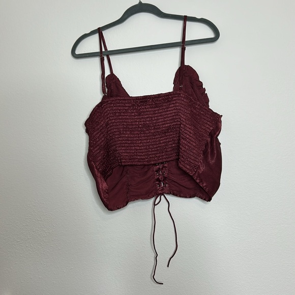 Slightly Used Crop Top SHEIN Curve 4X Burgundy Color. Strap - Picture 4 of 4